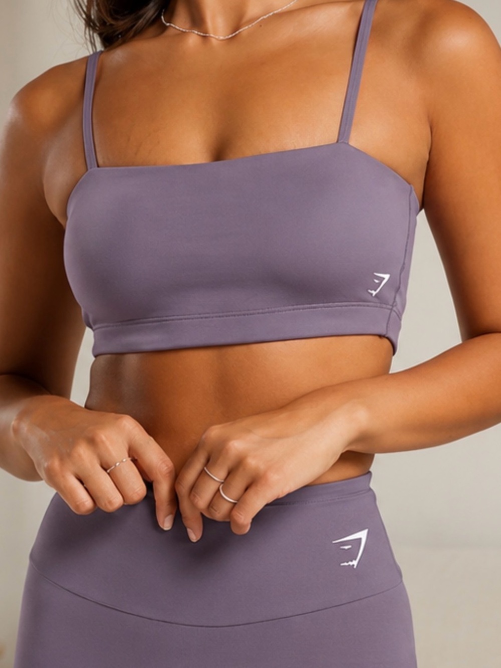 NEW Gymshark Bandeau Sports Bra Purple Size M with Adjustable Straps